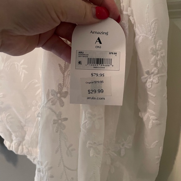 NWT Arula Floral Blouse - Picture 2 of 2